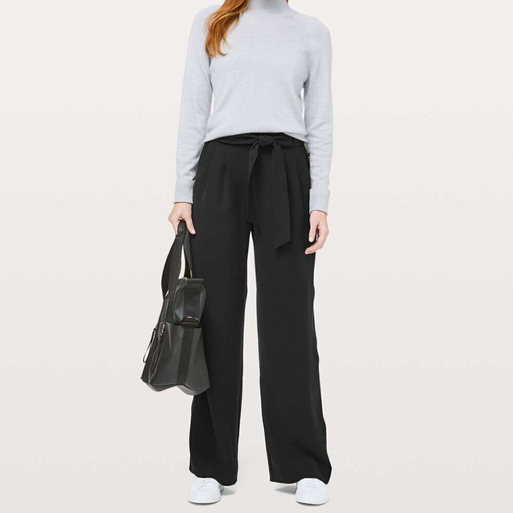 Lululemon Noir Pant *Woven Black Wide Leg Tie Waist Pants- Size 2